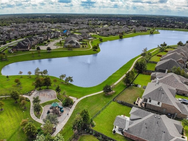 Building Photo - 13601 May Pine Ct