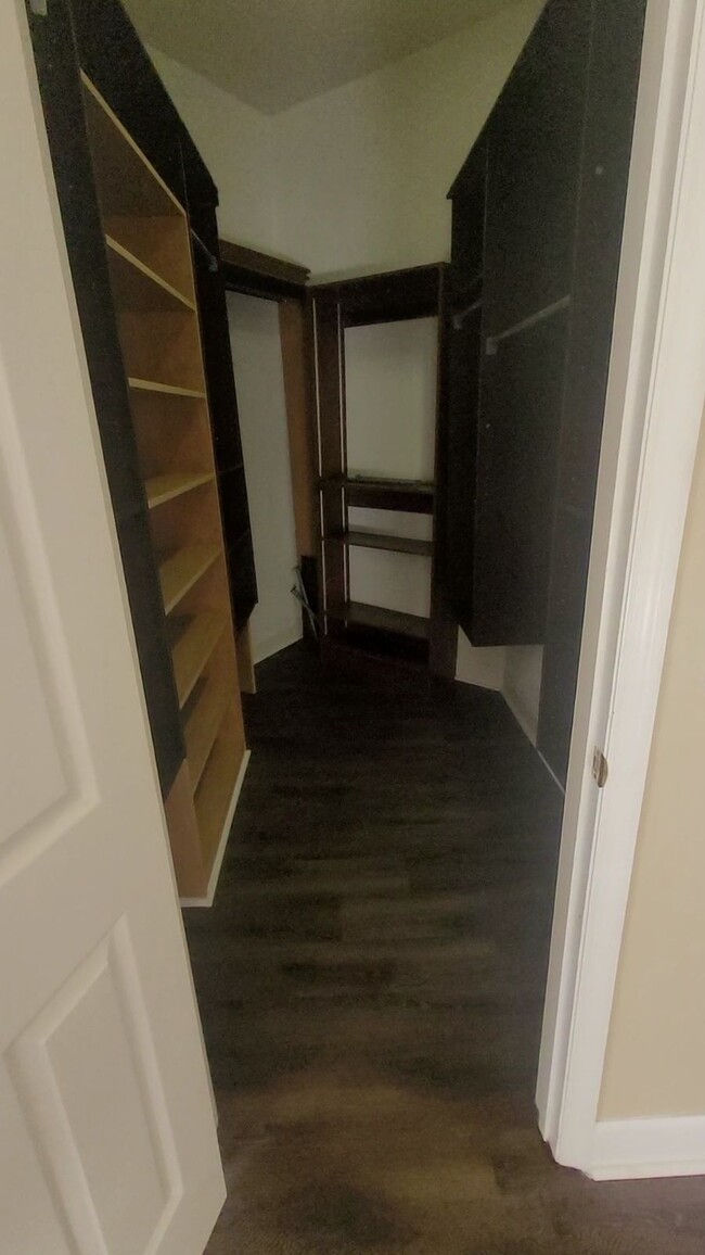 Walk In Closet - 4965 SW 91st Ter