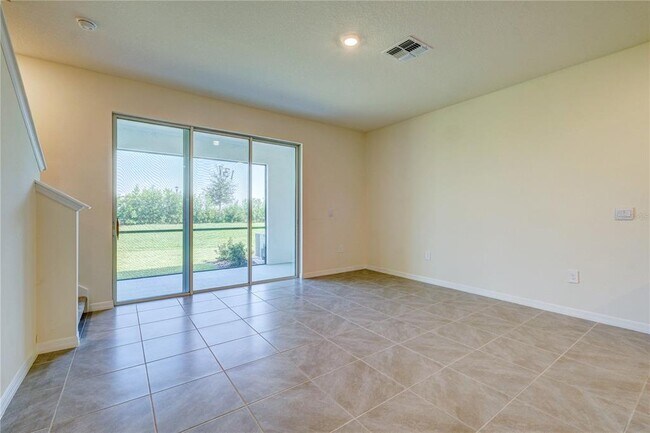 Building Photo - 17436 Crescent Moon Lp