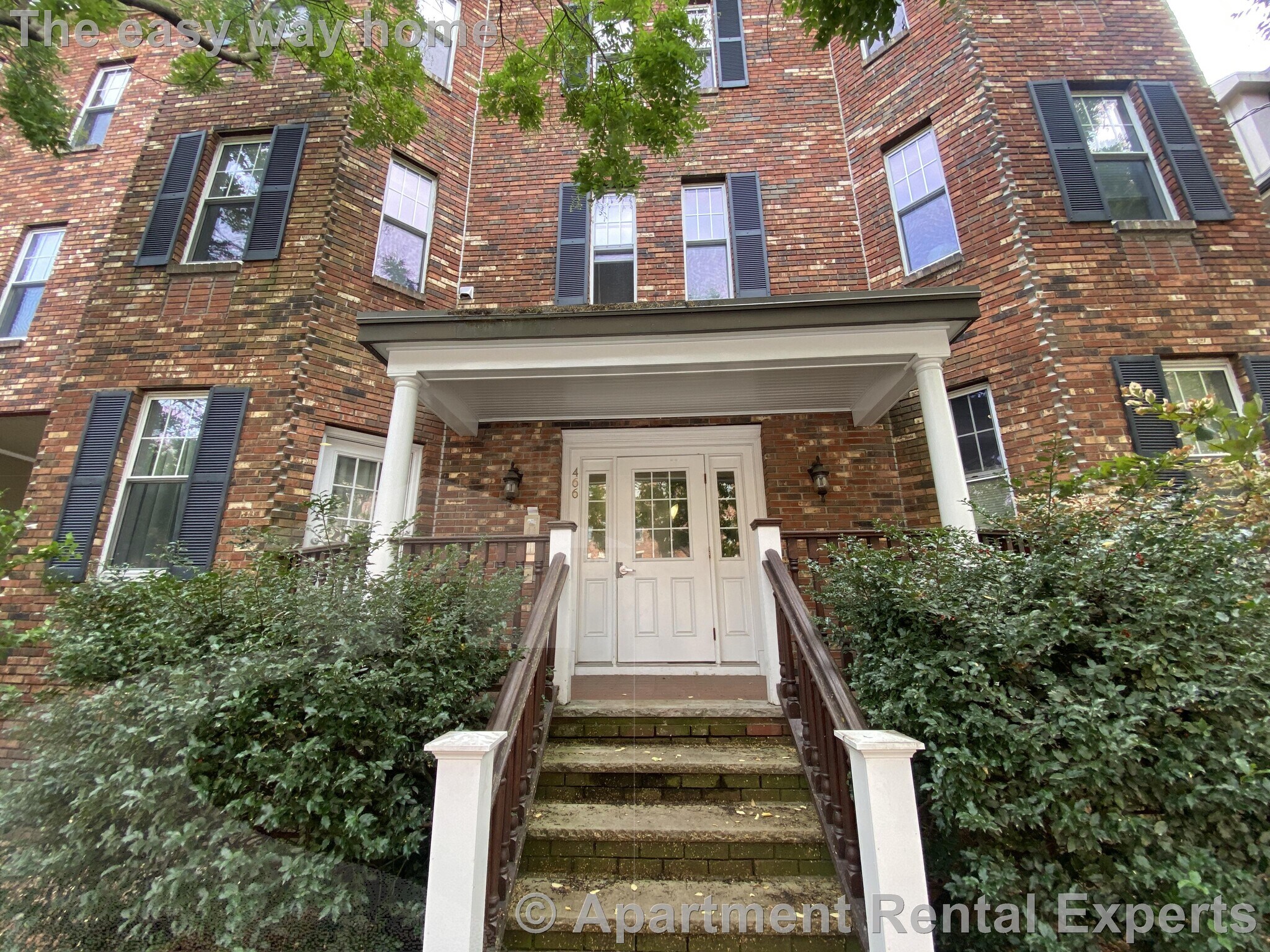 Building Photo - 466 Green St