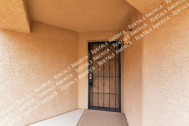 Building Photo - 4003 E Stony Meadow Dr