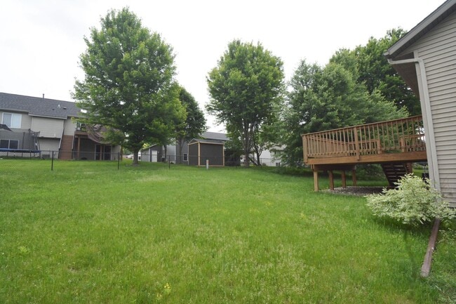 Building Photo - Bamber Ridge 4br home with fenced yard!