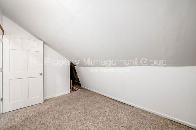 Building Photo - 322 Wilber Ave