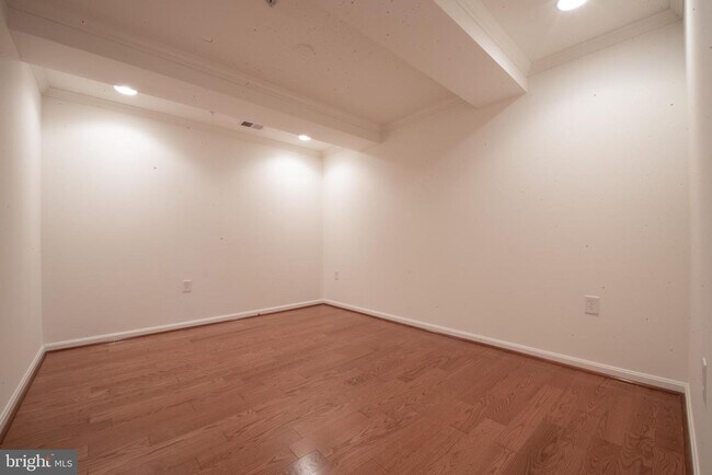 Building Photo - 12236 Roundwood Rd