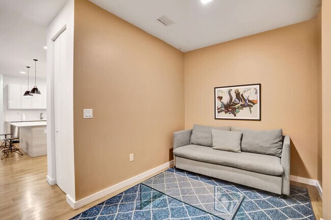 Building Photo - 1220 17th St