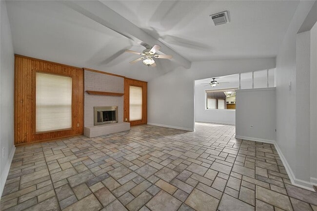 Building Photo - 29634 Shady Brook Ln