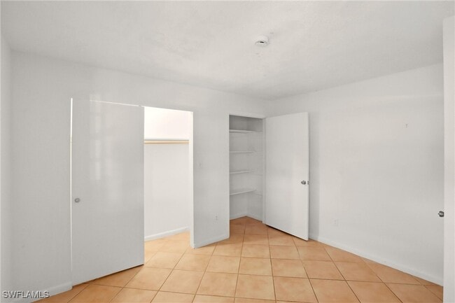 Building Photo - 4231 Mariner Ln