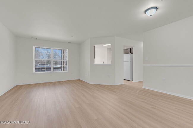 Building Photo - 12 High Pointe Way