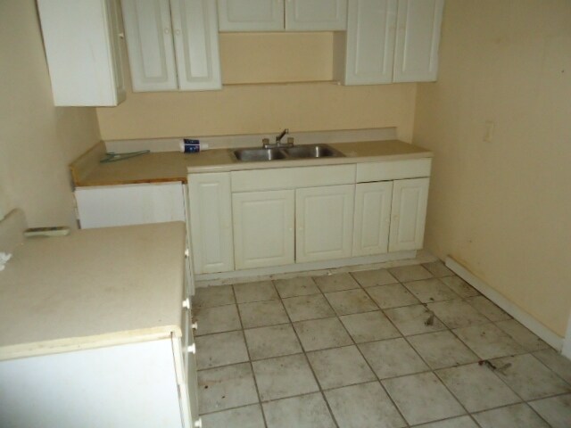  - 1014 12th Ave N