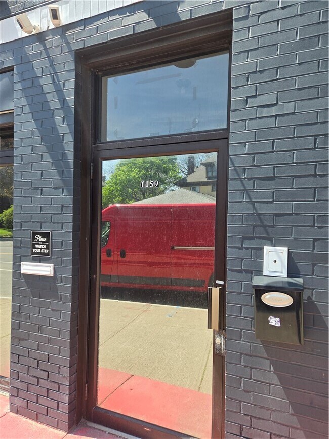 Building Photo - 1159 Culver Rd