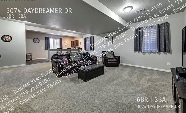 Building Photo - 3074 Daydreamer Dr