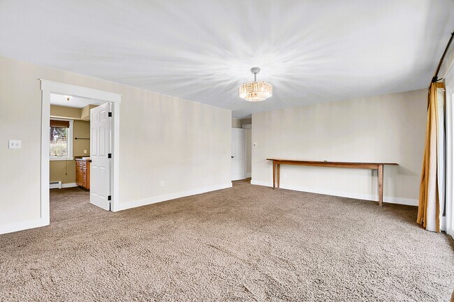 Building Photo - 31340 Brookline Rd