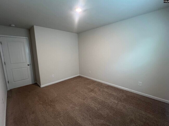 Building Photo - 127 Sundew Rd