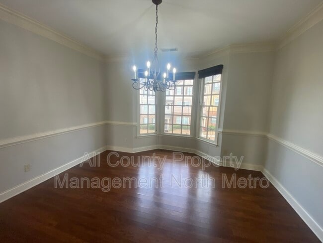 Building Photo - 3911 High Dove Way SW