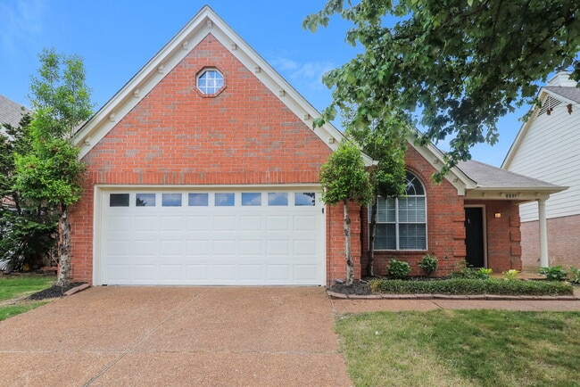 Building Photo - 8891 Hidden Springs Cove