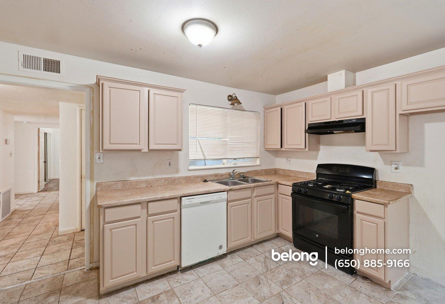Building Photo - 1680 Shaffer Rd