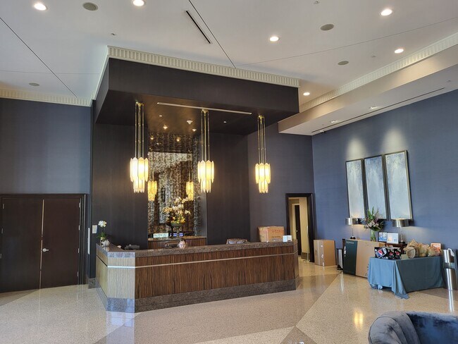 Building Photo - 270 17th St NW