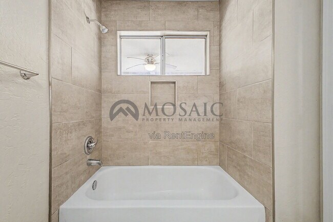 Building Photo - 2049 E San Tan Ct
