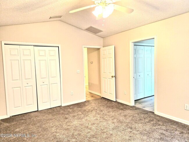 Building Photo - 5260 Collins Rd