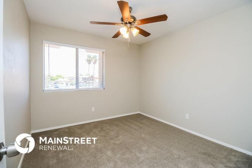 Building Photo - 2541 W Gary Dr