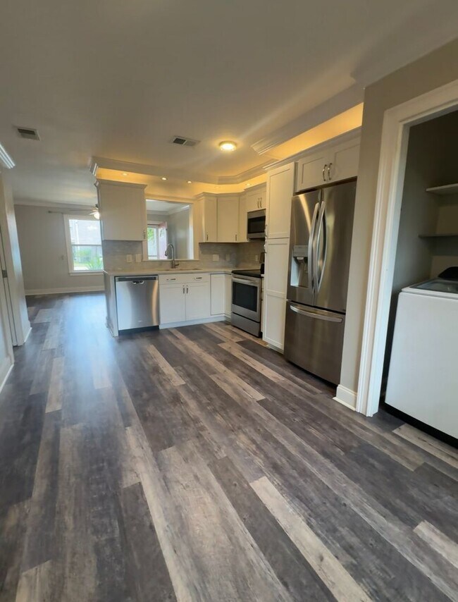 Building Photo - 1804 Shay Lin Court Niceville, FL 32578