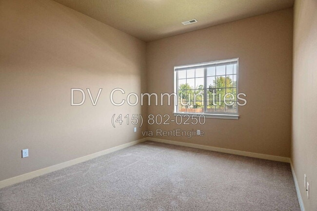 Building Photo - 1413 SW 27th St