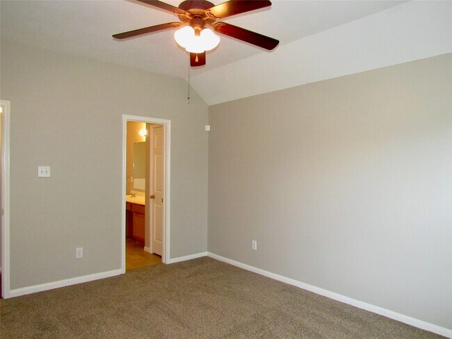 Building Photo - 21519 Ivory Gate Ln