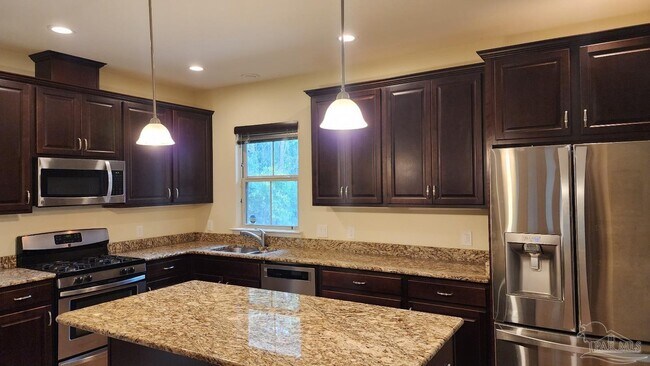 Building Photo - 3934 Fielding Ct