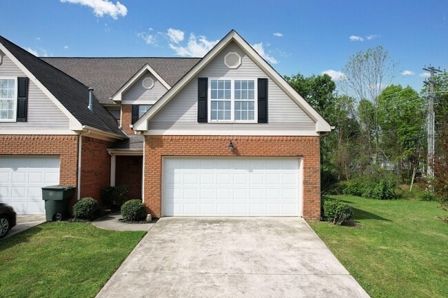 Building Photo - 3064 Igou Crossing Dr