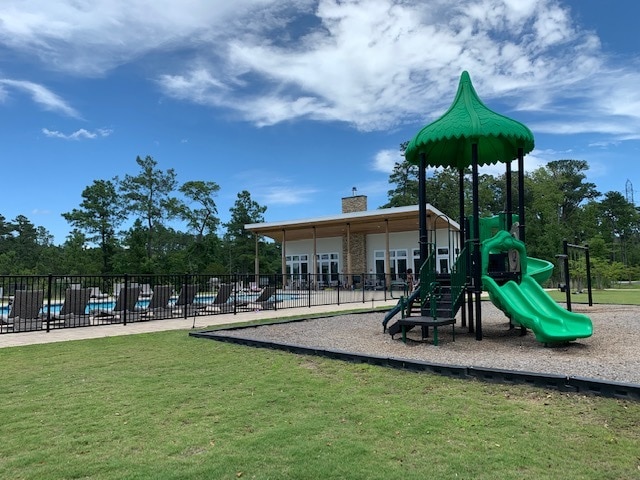 Building Photo - 1746 Defiance Dr