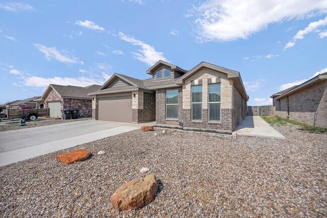 Building Photo - 1103 Masquerade Blvd