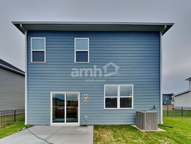Building Photo - 5312 Virtue Ave