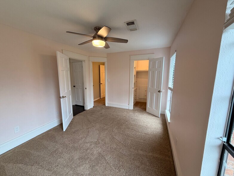Building Photo - 6035 Spring Creek Grove Ln