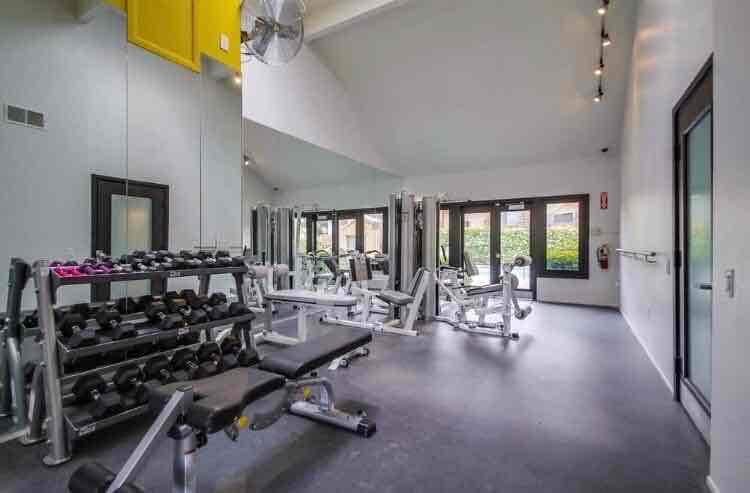 Building Photo - 15287 Maturin Dr