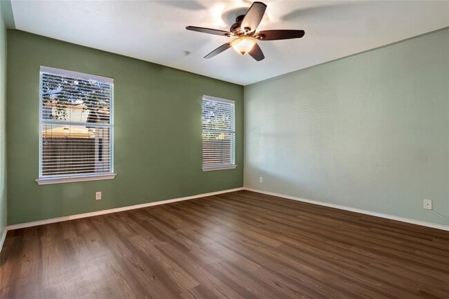 Building Photo - 4003 Reeders Dr