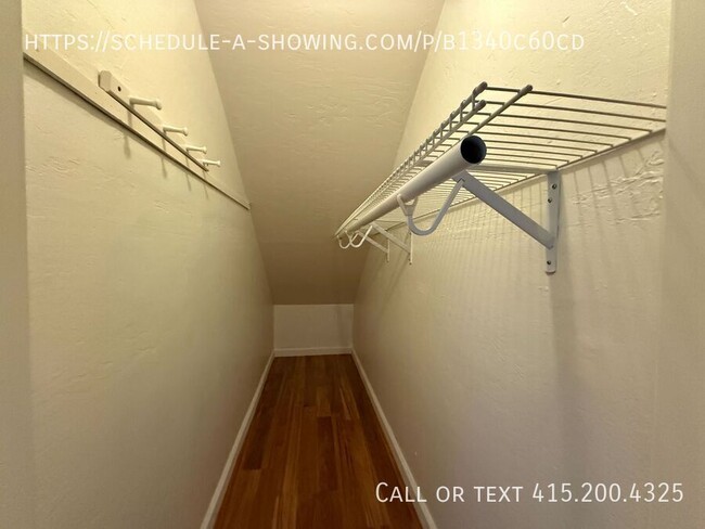 Building Photo - 1200 Capitola Rd