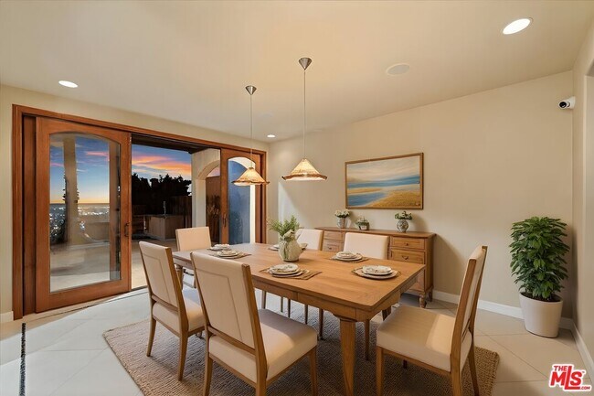 Building Photo - 1740 Carla Ridge