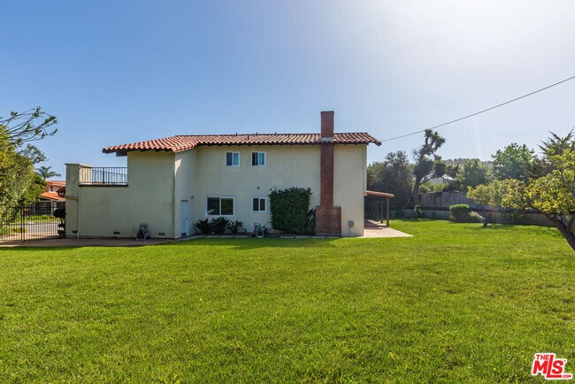 Building Photo - 6032 Sandbrook Dr
