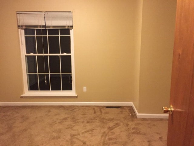 Building Photo - 210 Suffolk Dr