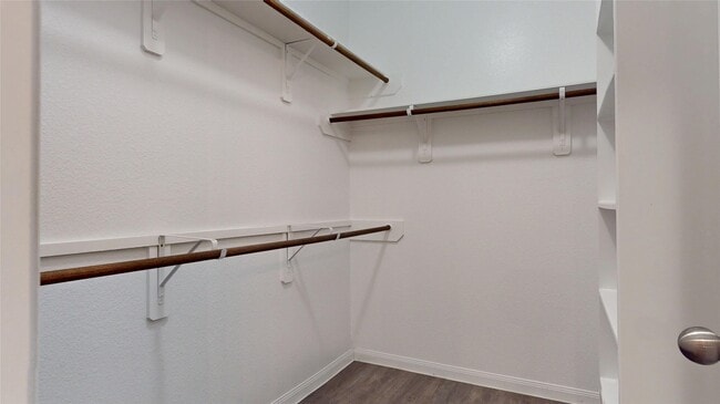 Building Photo - 3535 Cannon Dr