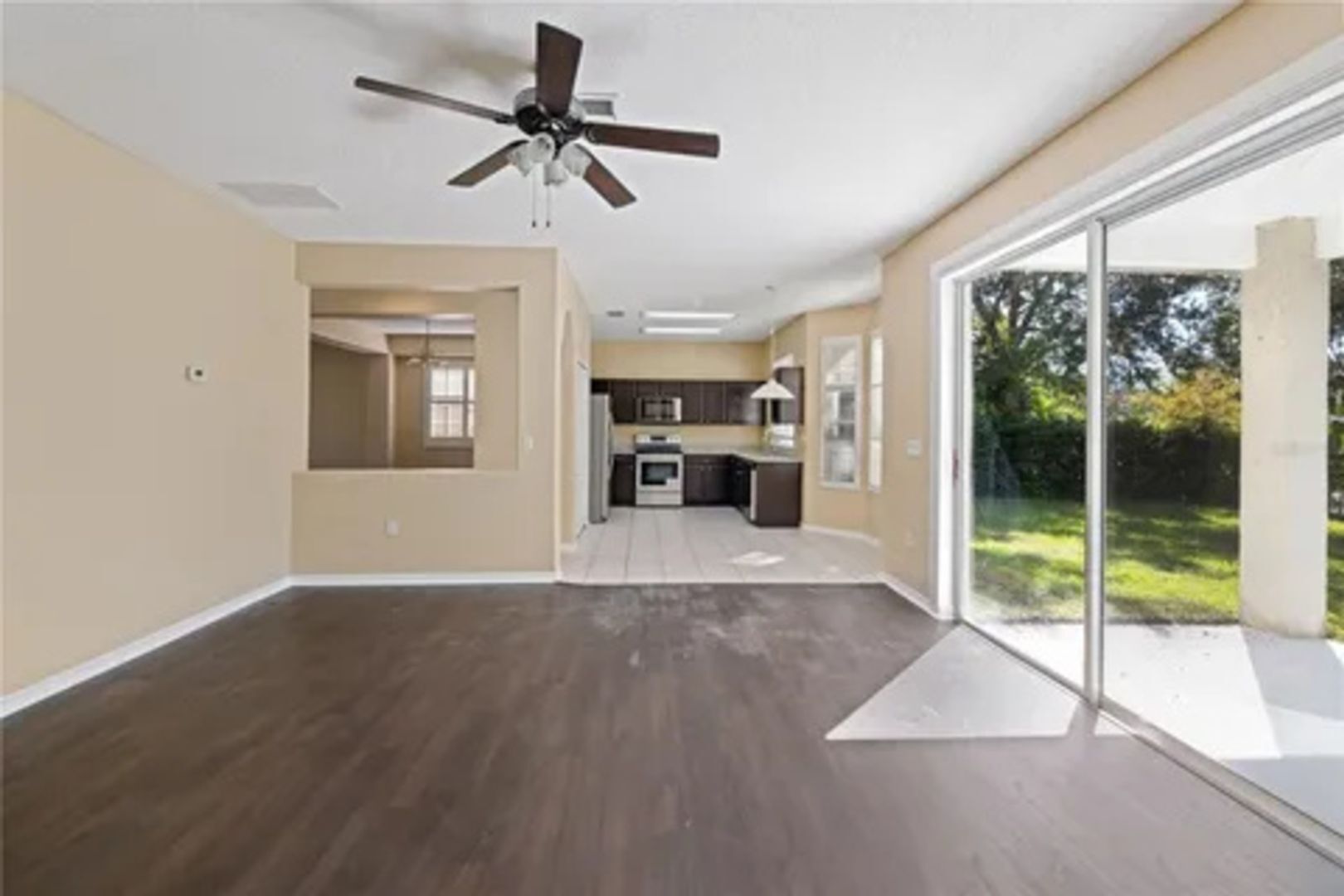 Building Photo - 14535 Lake Underhill Rd