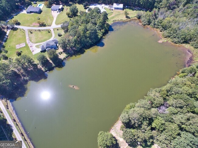 Building Photo - 5166 Wheeler Dr