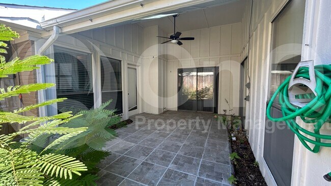 Building Photo - 2212 Canyon Valley Trail