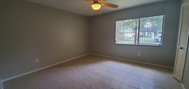 Building Photo - 2-Bedroom, 2-Bathroom Home, Orlando/Waterford/UCF Great Location!!