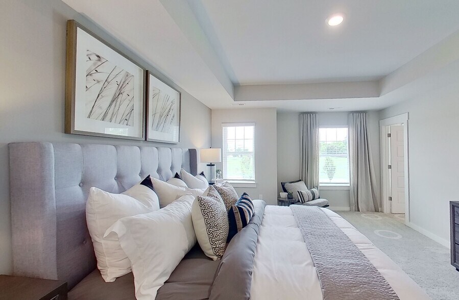 Master Bed Room - 2606 Comanche Ct