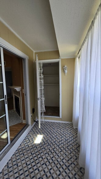 Building Photo - 109 Prosperity Ave SE