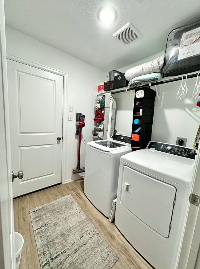 laundryroom - 18918 Sorento Bay Ln