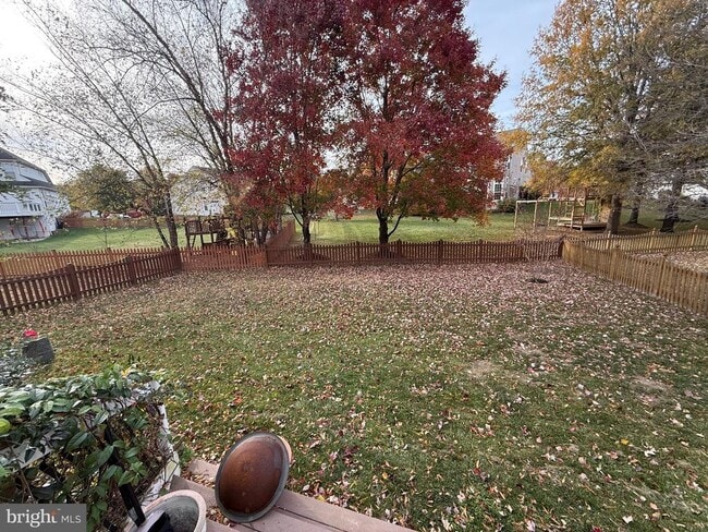 Building Photo - 21201 Sundial Ct