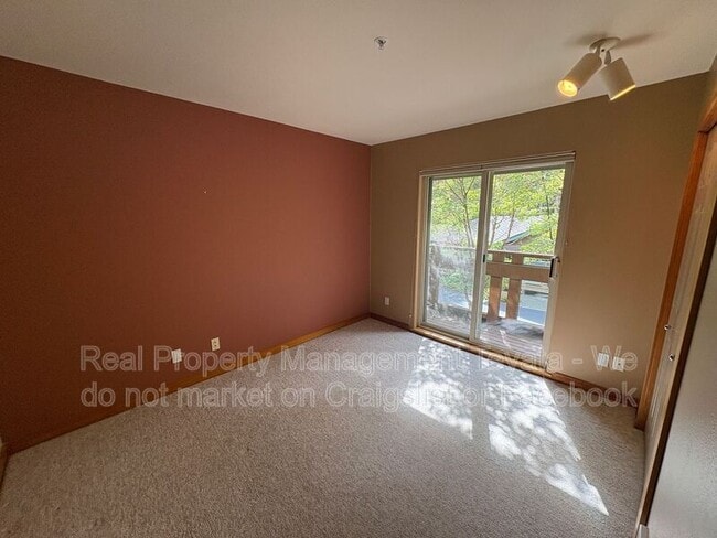 Building Photo - 5416 Snow Goose Ln