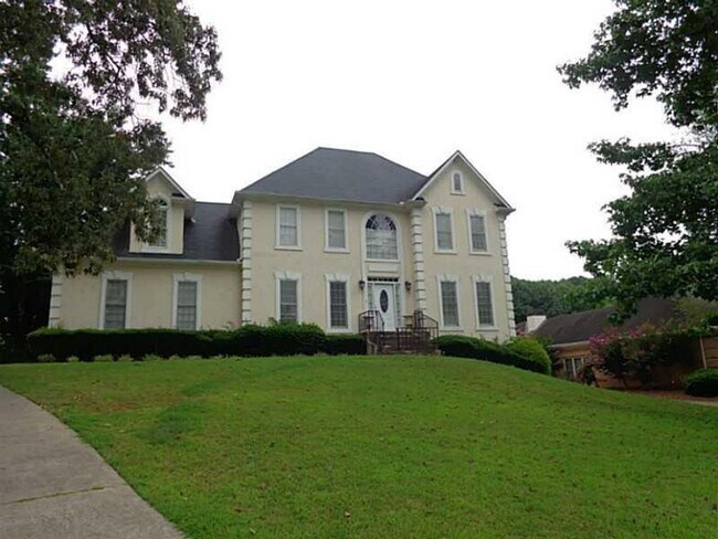 Building Photo - COMING SOON!!  5 Bedroom finished basement...